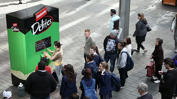 fantastic-delites-vending-machine