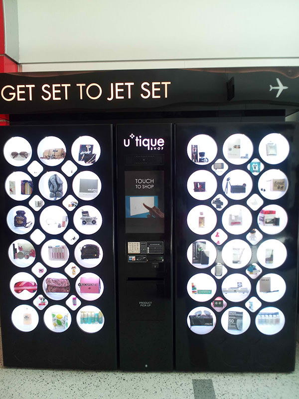 high-end-gifts-vending-machine