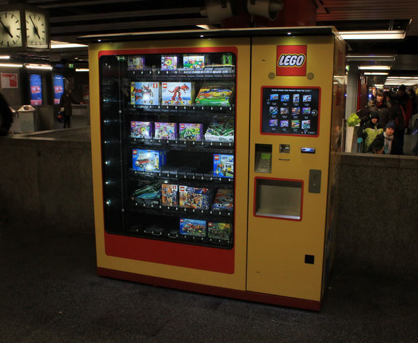 lego-vending-machine