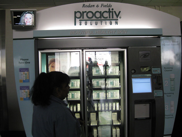 proactiv-vending-machine