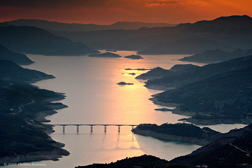 viewofkremastalake
