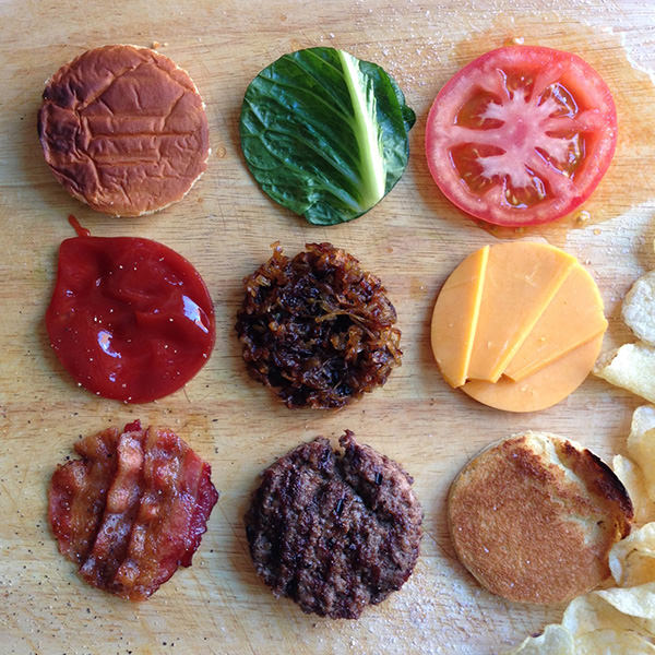 burger-organized-neatly