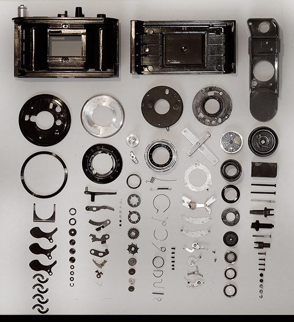 camera-parts-arranged-neatly