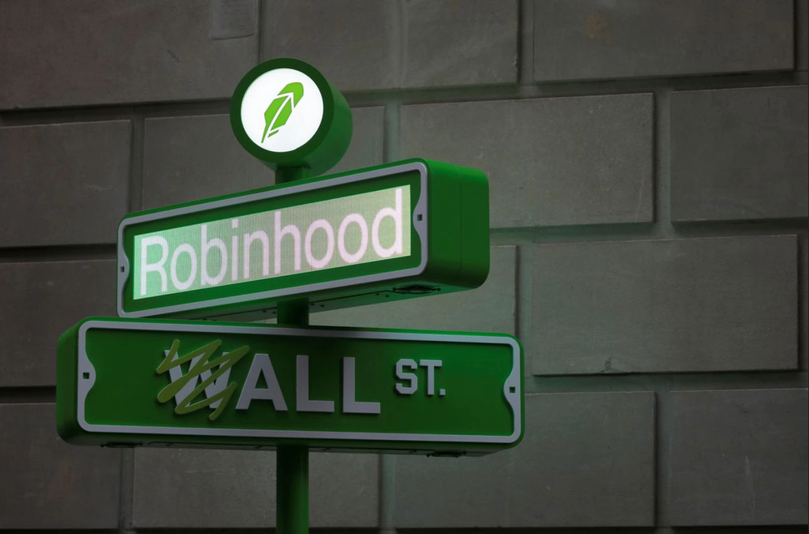 Robinhood, an example of a meaningful brand name