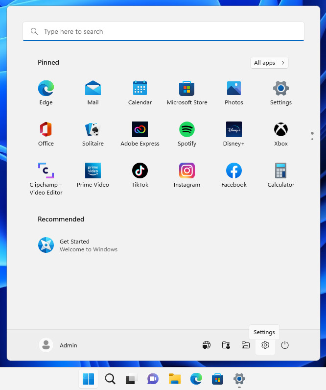 Start menu with folders in Windows 11