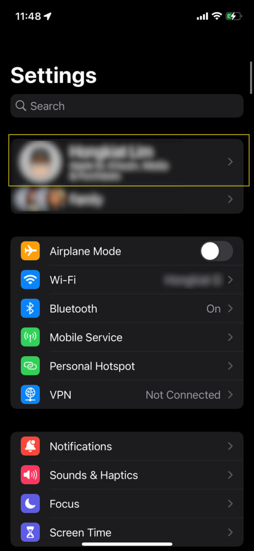 Accessing iCloud Settings on iPhone