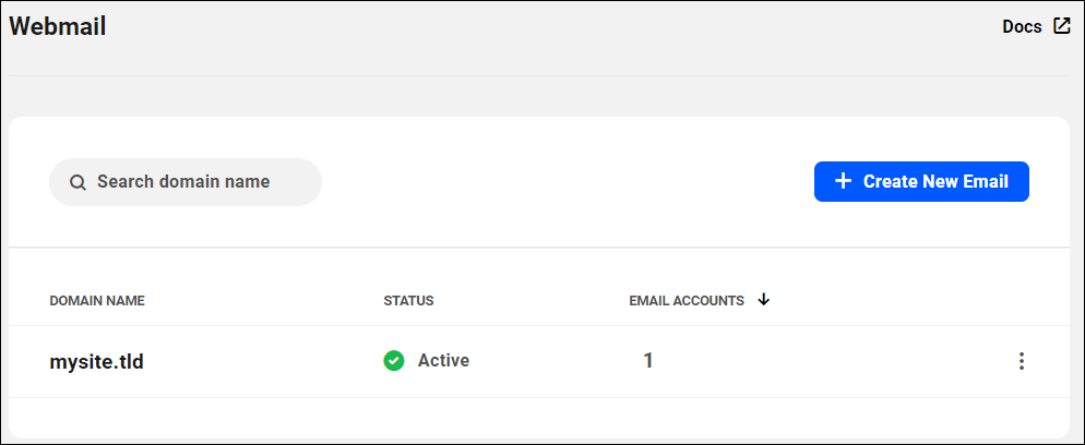 Webmail overview screen showing an active domain.