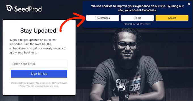 Accessing the cookie policy, directly from a WordPress banner 