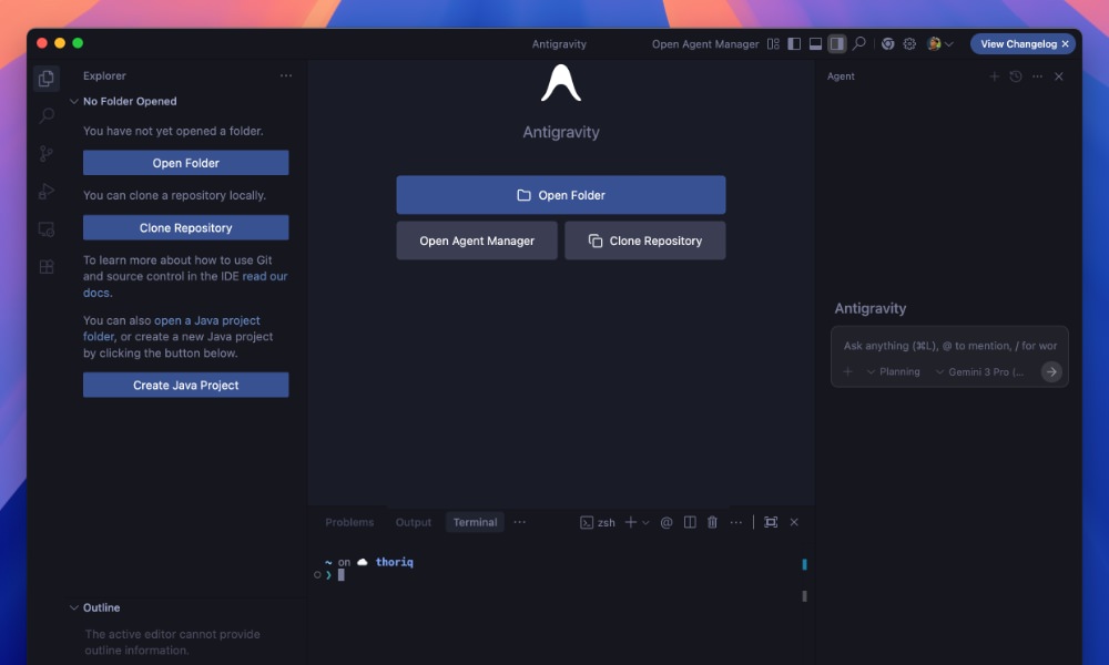 Google Antigravity editor interface and sidebar